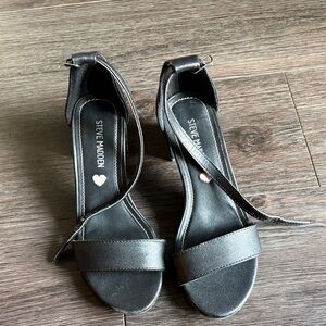 Steve Madden Elegant Black Heels